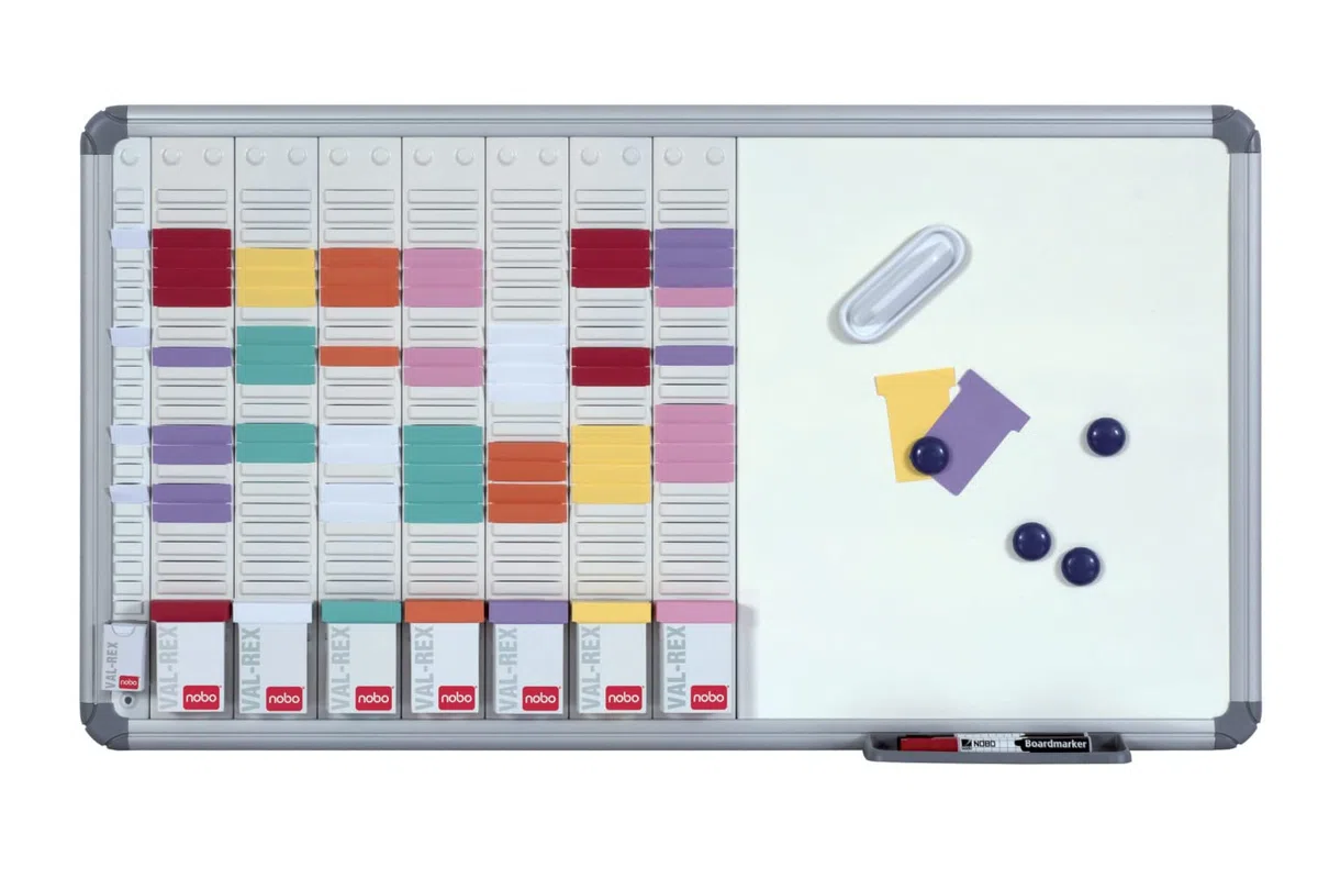 Nobo - Kit Planning Hebdomadaire Mural à Fiches T avec Tableau Blanc Magnétique, Surface en Acier, 7 Colonnes & 24 Fentes, Indice 2, Fiches T / Index / Feutres / Aimants Inclus, 2951400